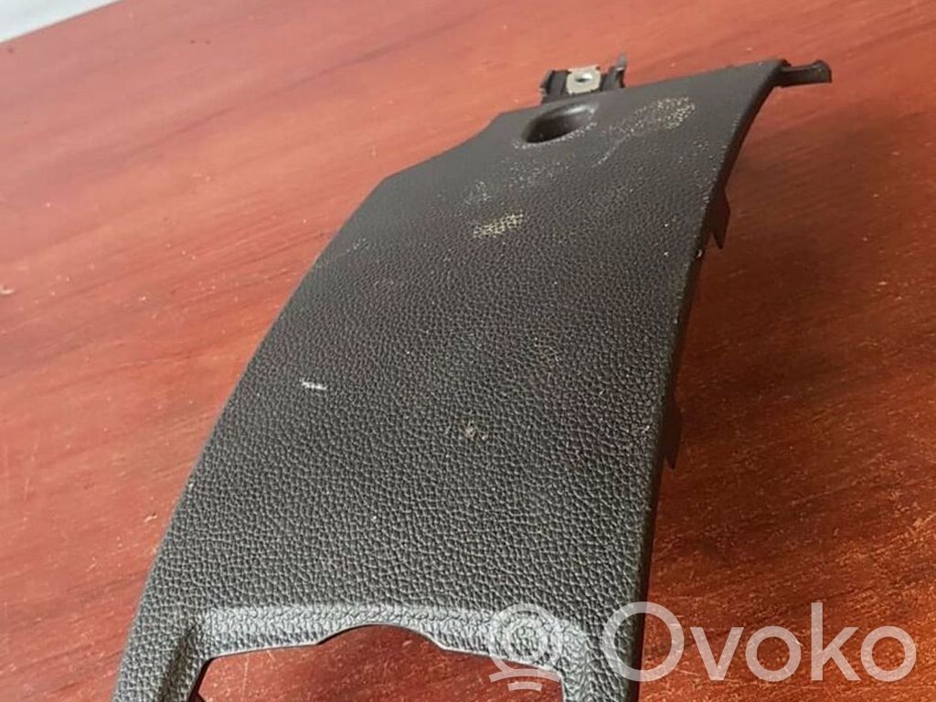 BMW 1 E81 E87 Panelės apdailos skydas (apatinis) 
