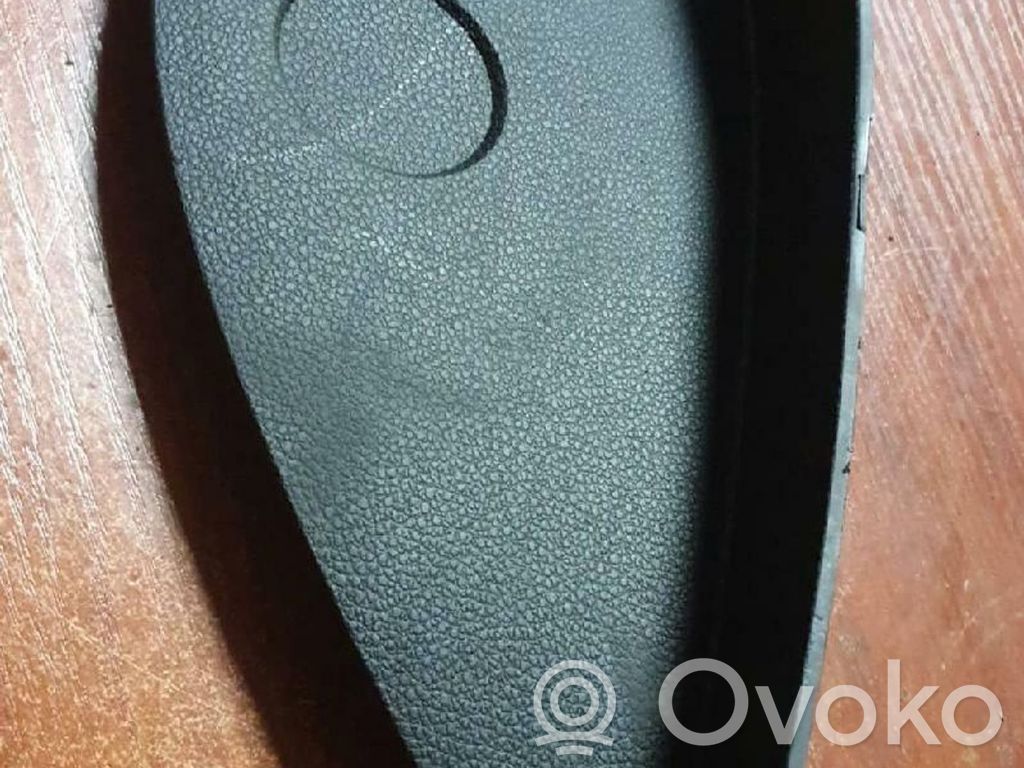 BMW 1 E81 E87 Dashboard side end trim 