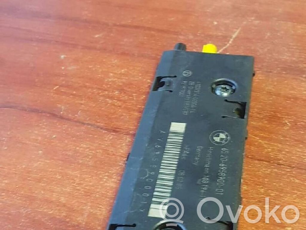 BMW 1 E81 E87 Antenos stiprintuvas 