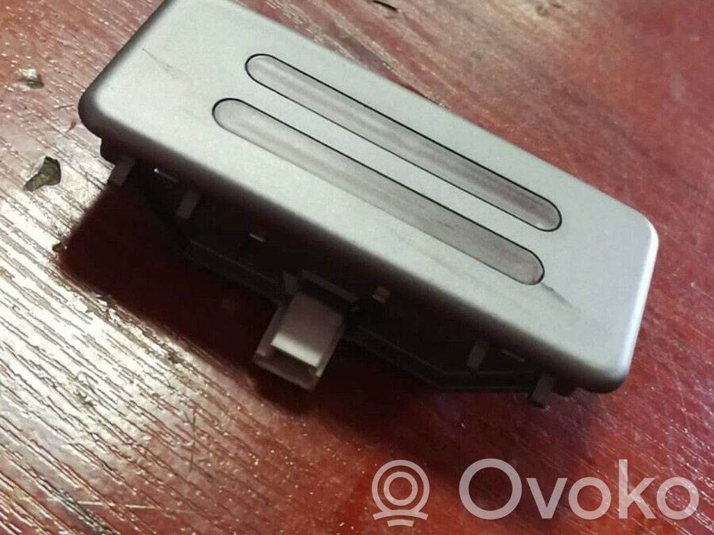BMW 7 E65 E66 Front seat light 
