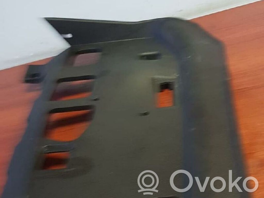 BMW 1 E81 E87 Dashboard lower bottom trim panel 