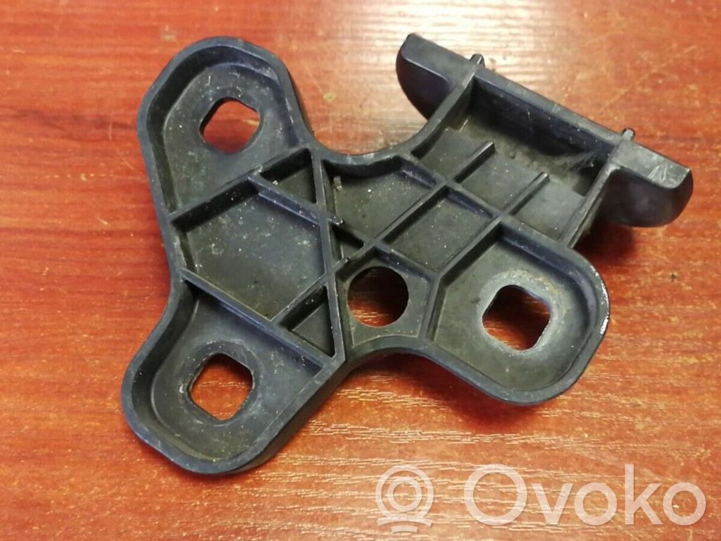 BMW 7 E38 Front bumper mounting bracket 