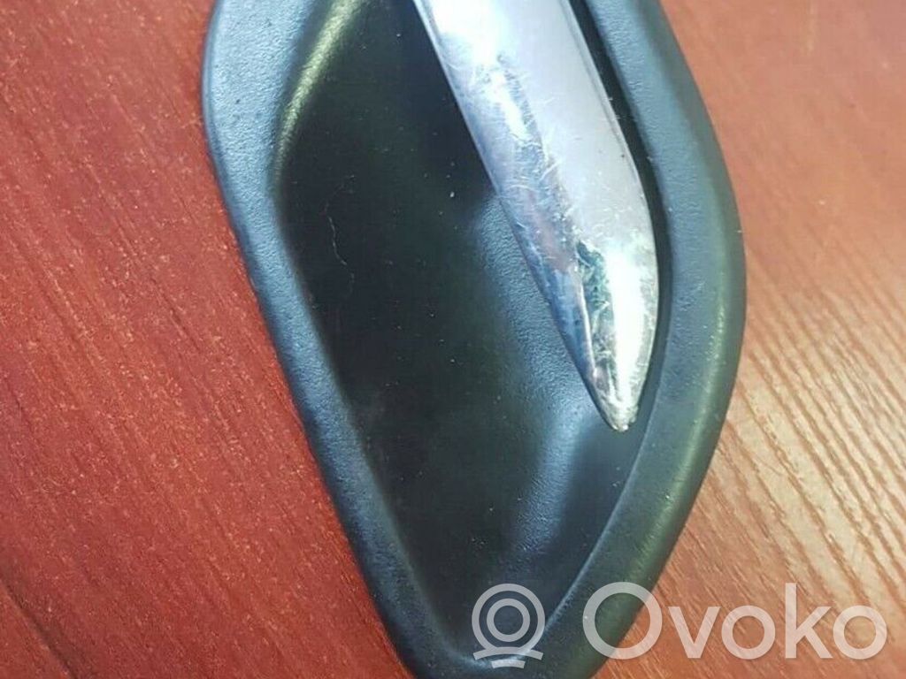 BMW 7 E38 Manecilla interna puerta delantera 