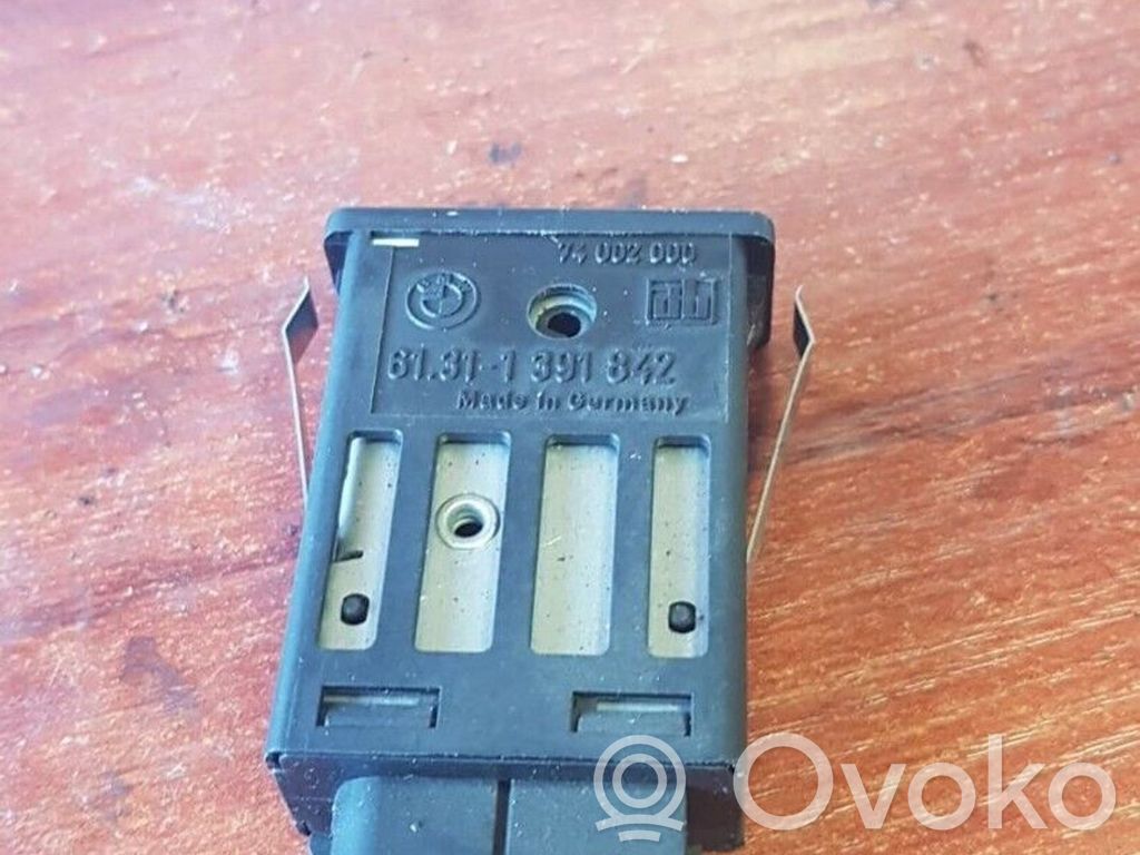 BMW 5 E34 Panelės apšvietimo reguliavimo jungtukas 
