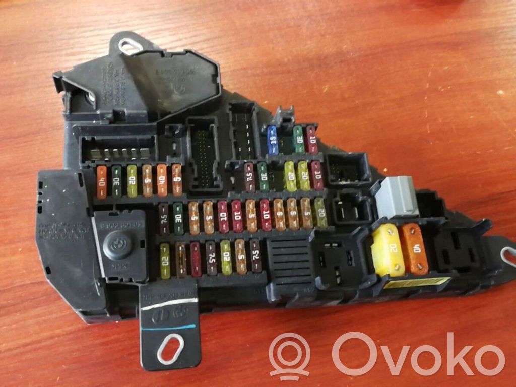 BMW 6 E63 E64 Fuse module 