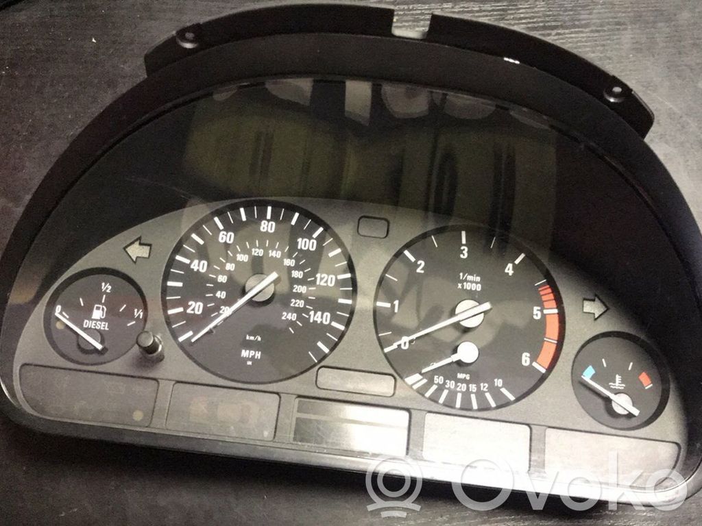 BMW 5 E39 Speedometer (instrument cluster) 