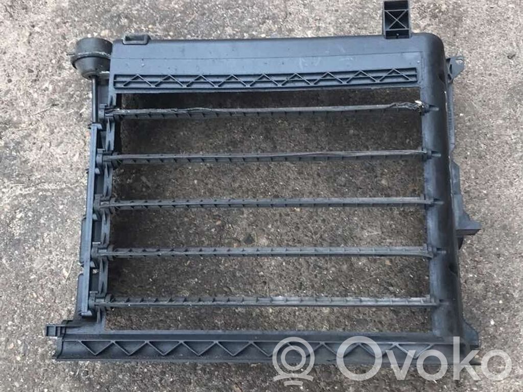 BMW 3 E46 Устройство (устройства) для отвода воздуха 