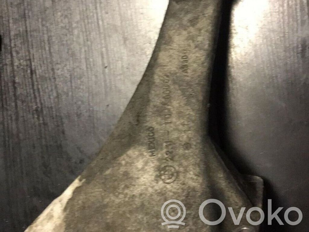 BMW X5 E53 Engine mounting bracket 