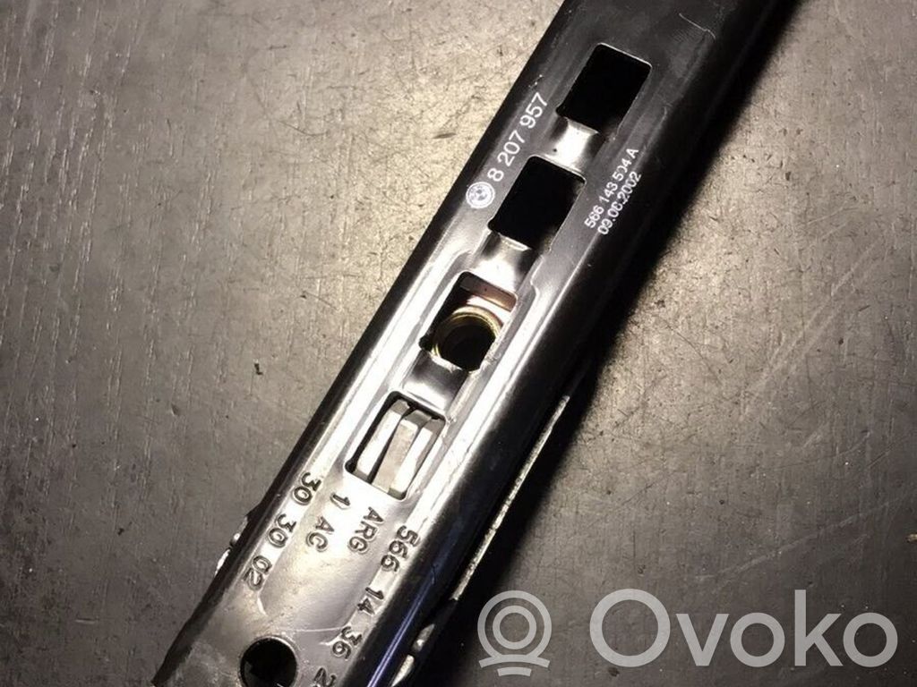 BMW 3 E46 Saugos diržo reguliavimo varikliukas 