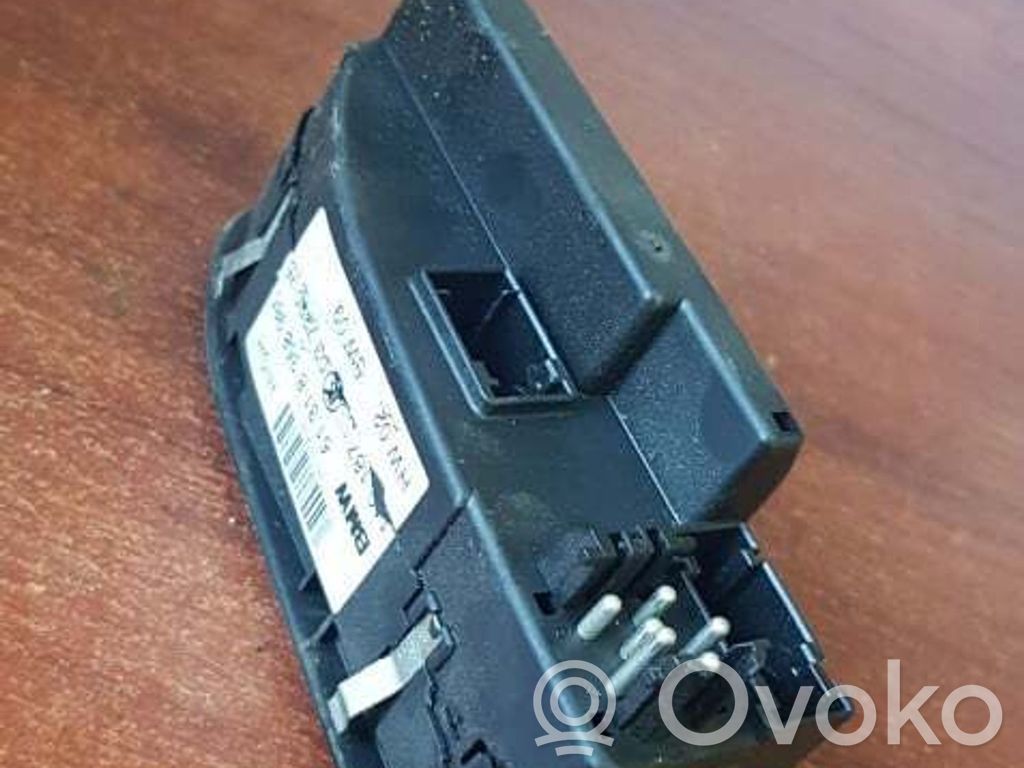 BMW 5 E39 Electric window control switch 