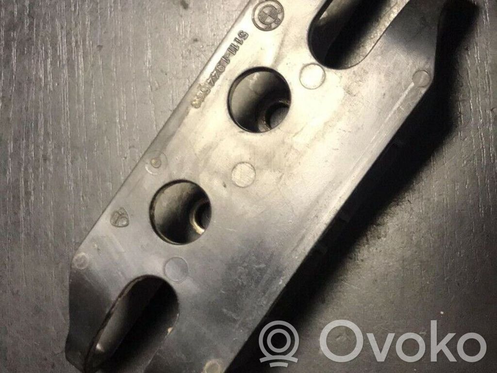BMW 5 E34 Etupuskurin kannake 