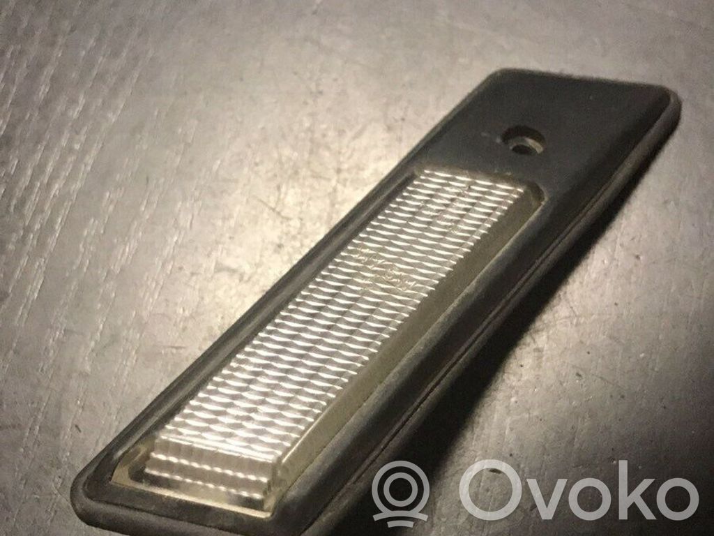 BMW 5 E34 Front fender indicator light 