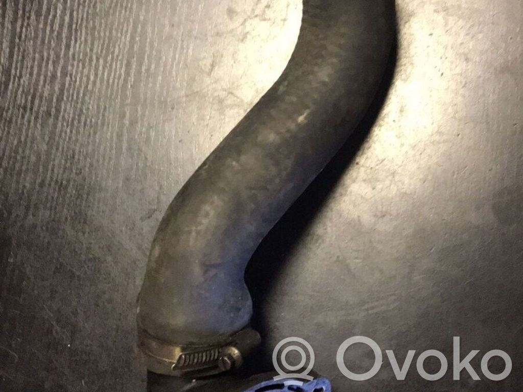 Engine coolant pipe/hose   2245708