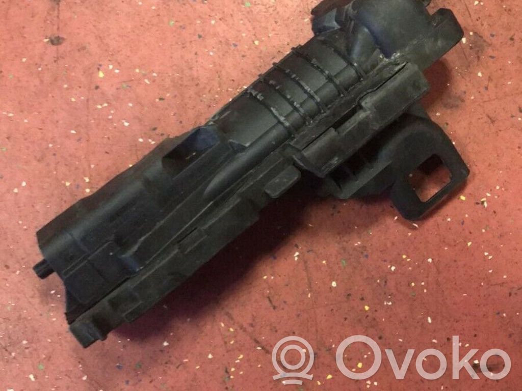 BMW 3 E46 Radiator mount bracket 