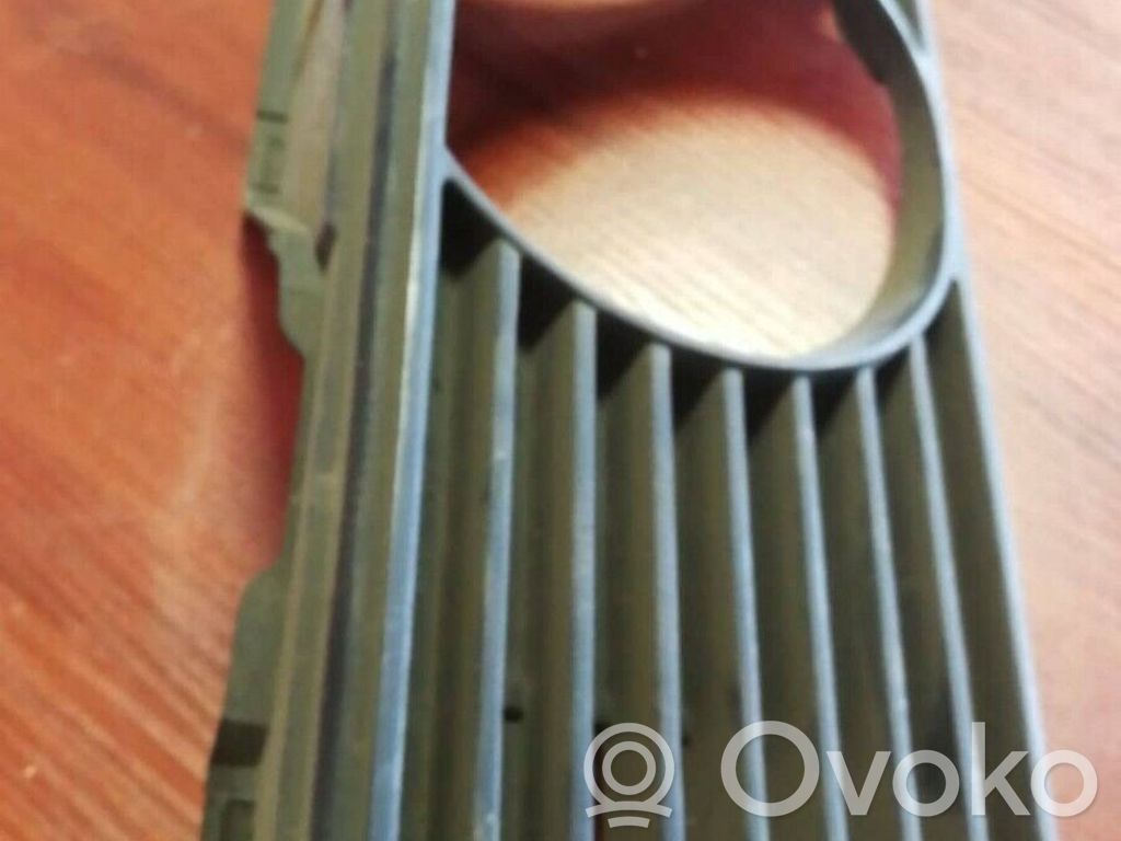 BMW 3 E30 Under headlight/headlamp trim 