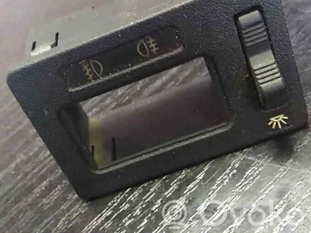 BMW 5 E28 Fog light switch 