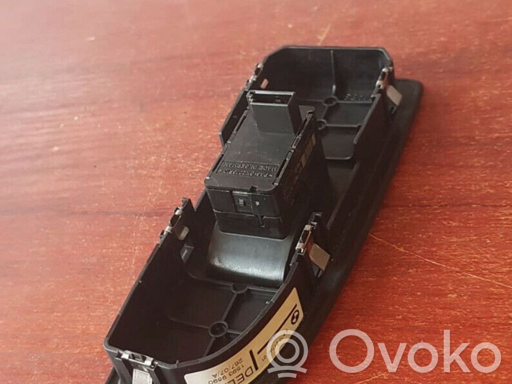 BMW 1 E81 E87 Electric window control switch 