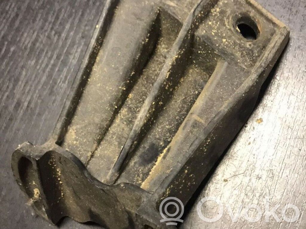 BMW 3 E36 Rear bumper mounting bracket 