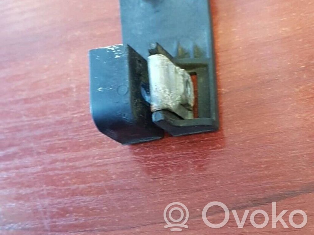 BMW 1 E81 E87 Headlight/headlamp mounting bracket 
