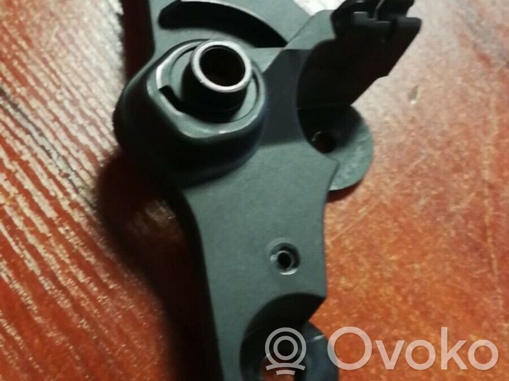 BMW 1 E81 E87 Engine bonnet (hood) release handle 