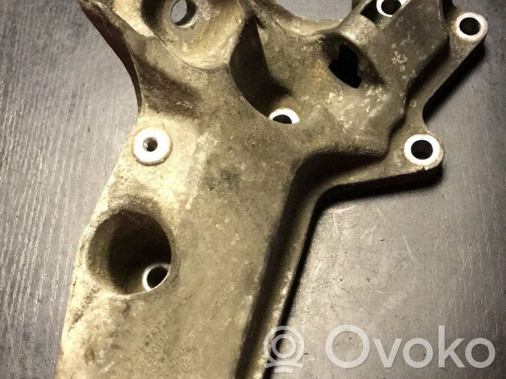BMW 5 E60 E61 Engine mounting bracket 