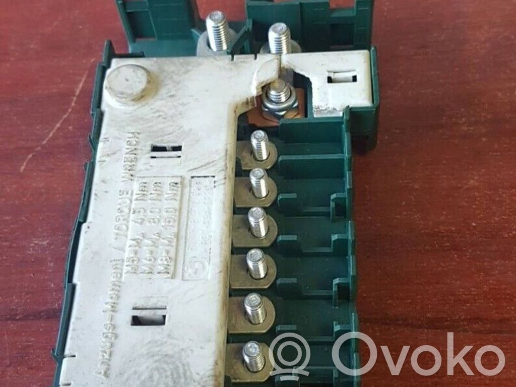 BMW 5 E39 Saugiklių dėžė (komplektas) 