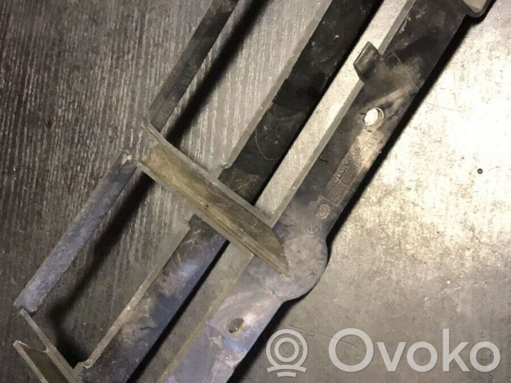 BMW 5 E39 Front bumper lower grill 