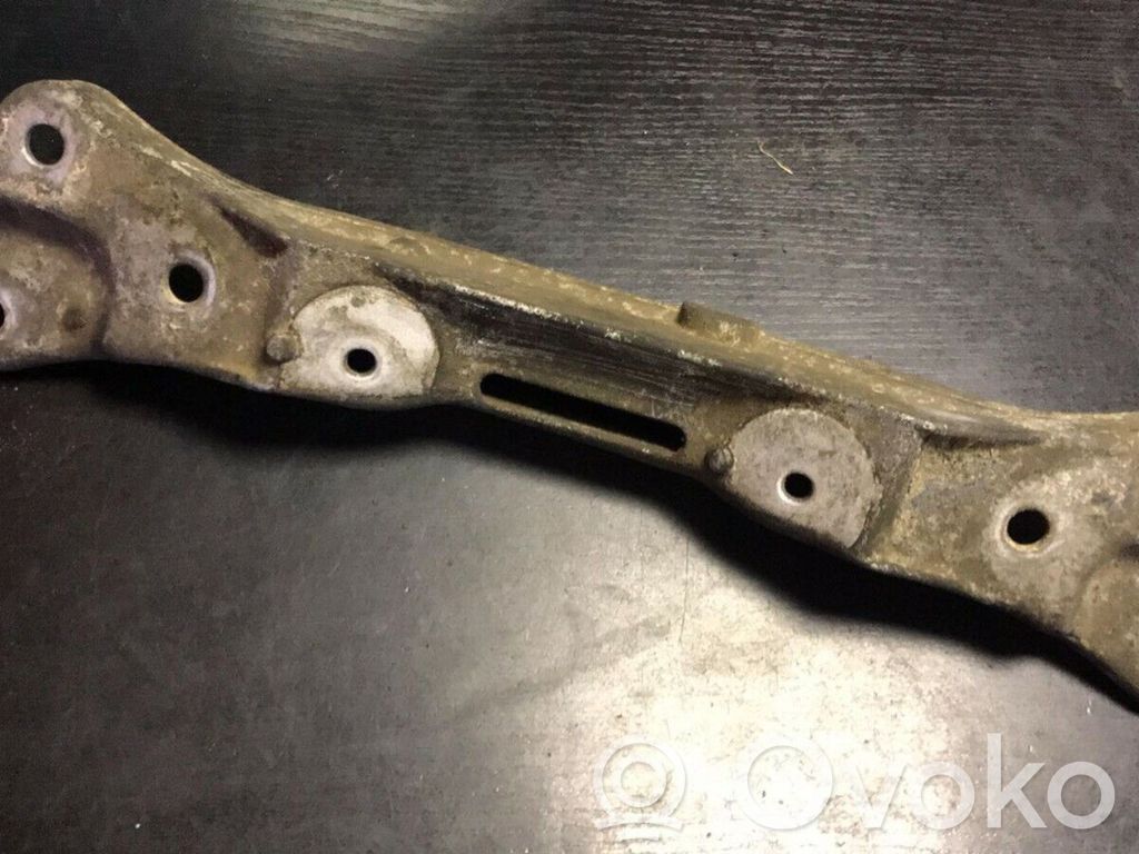 BMW 5 E39 Gearbox mounting bracket 