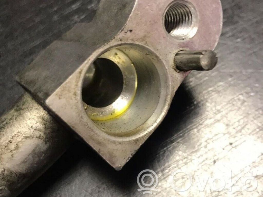 BMW 5 E60 E61 Air conditioning (A/C) pipe/hose 