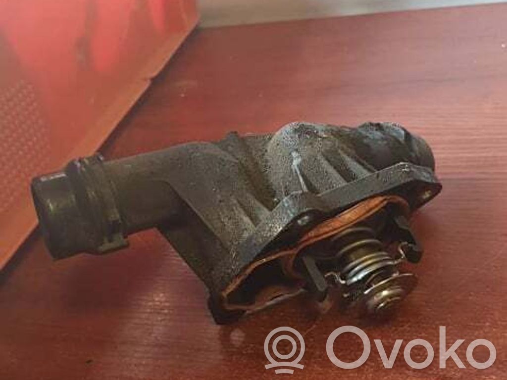 BMW 3 E46 Termostaatin kotelo 