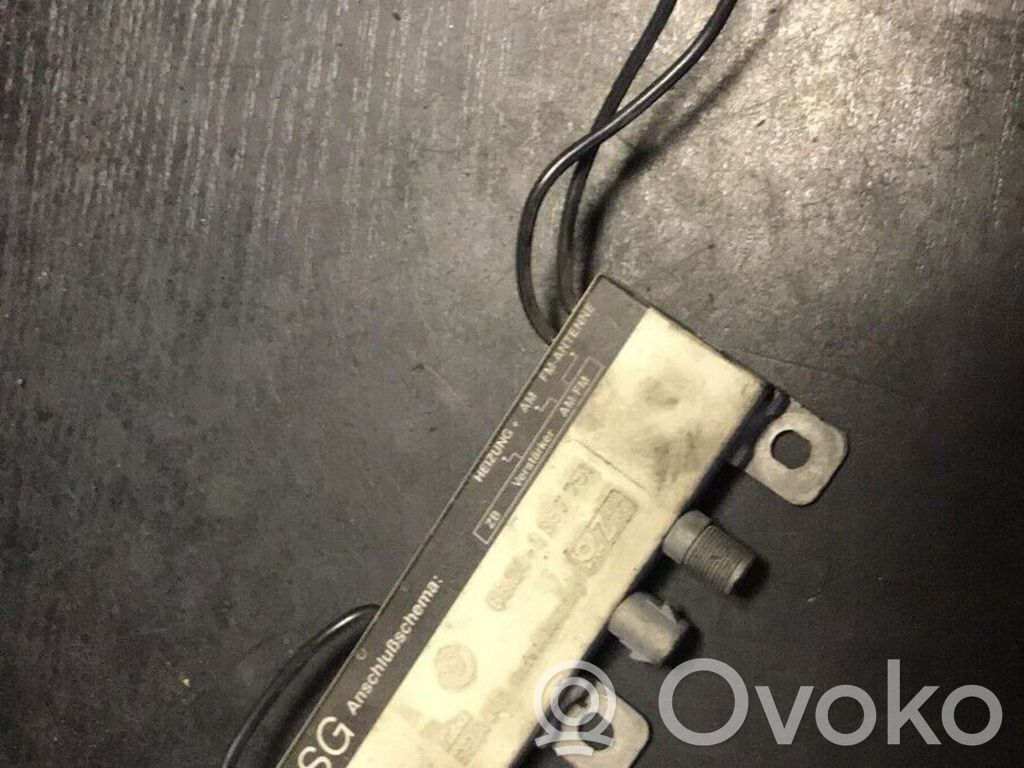 BMW 3 E36 Antenna control unit 
