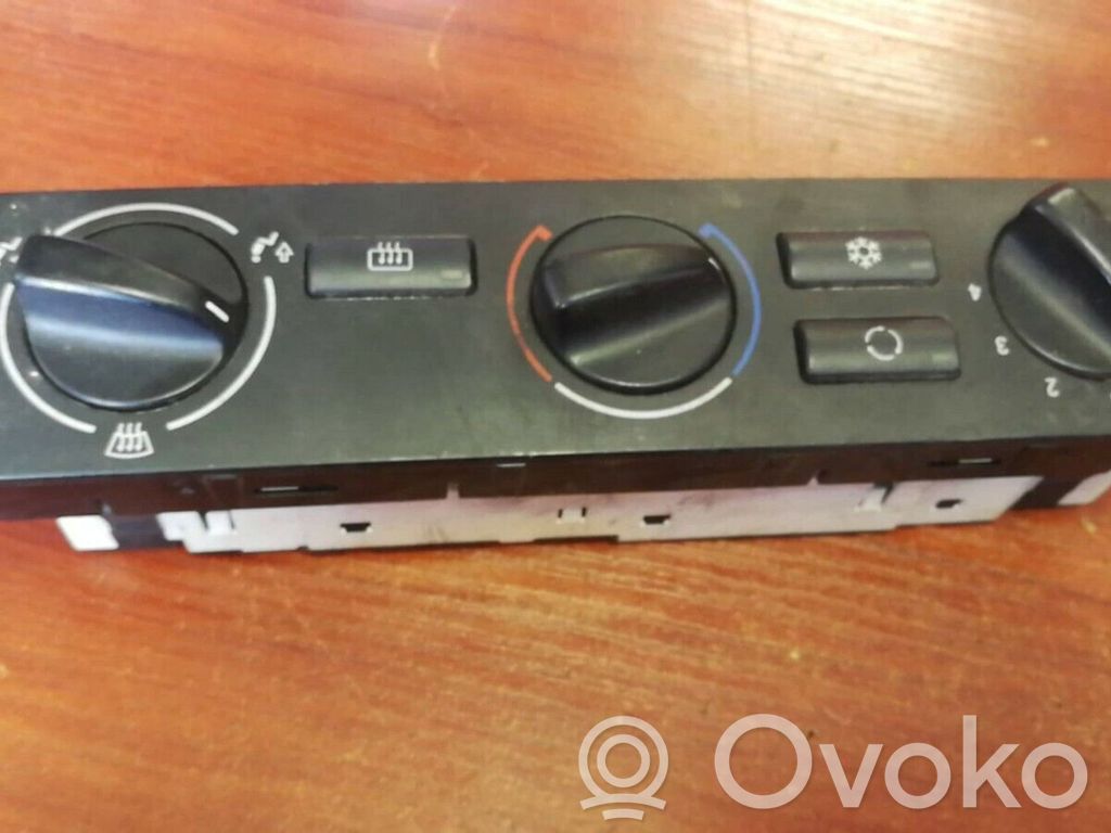 BMW 3 E46 Climate control unit 