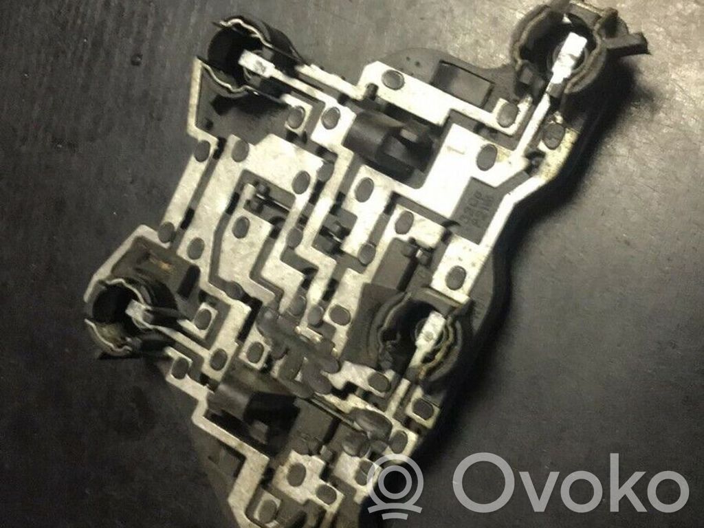 BMW 3 E36 Tail light bulb cover holder 