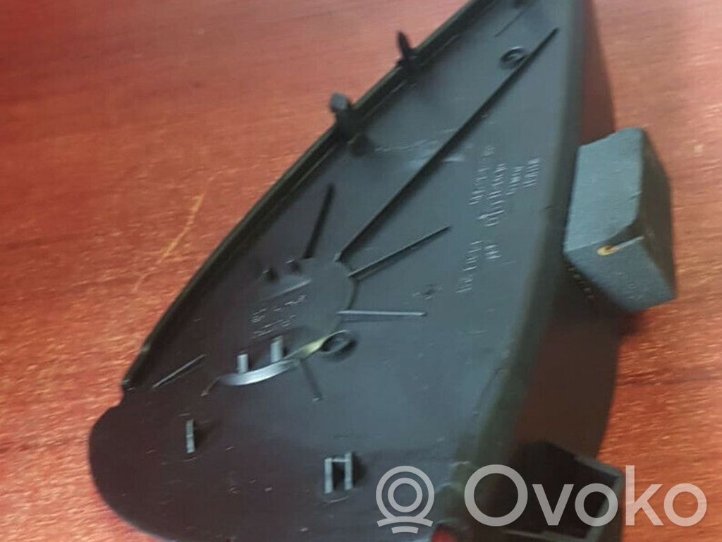 Dashboard side end trim   9124922