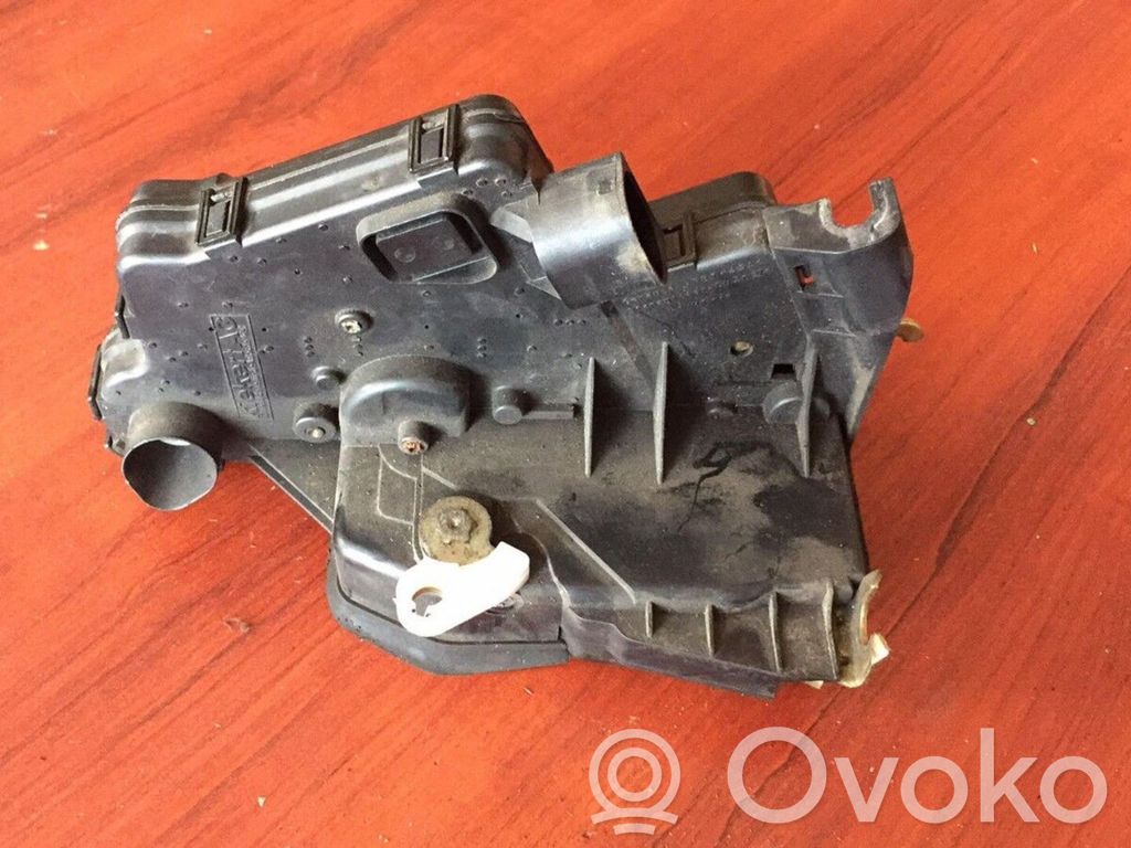 BMW 3 E46 Front door lock 