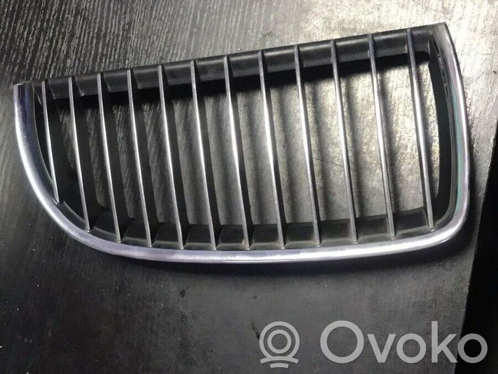 BMW 3 E90 E91 Front bumper upper radiator grill 