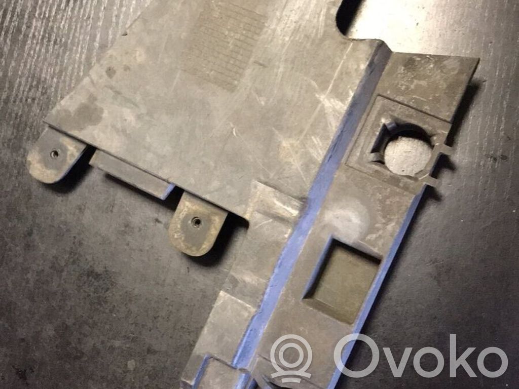 BMW 1 E81 E87 Center/middle under tray cover 