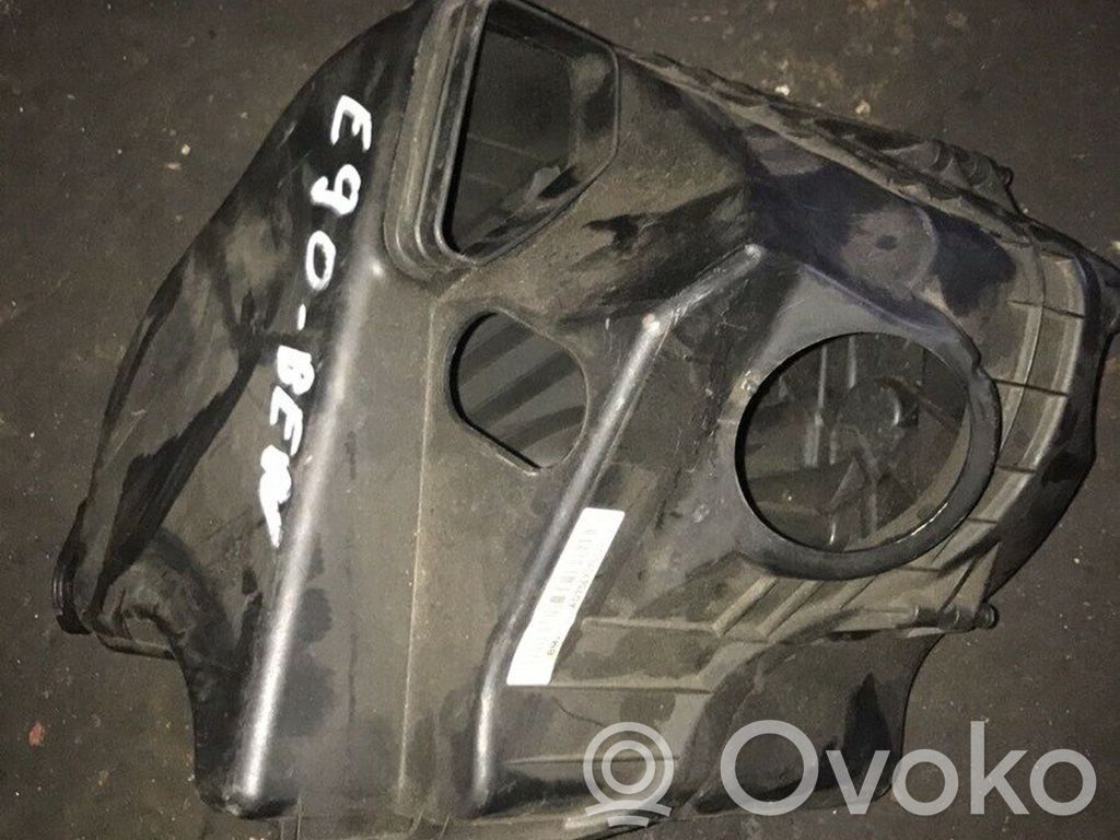 BMW 3 E90 E91 Air filter box 
