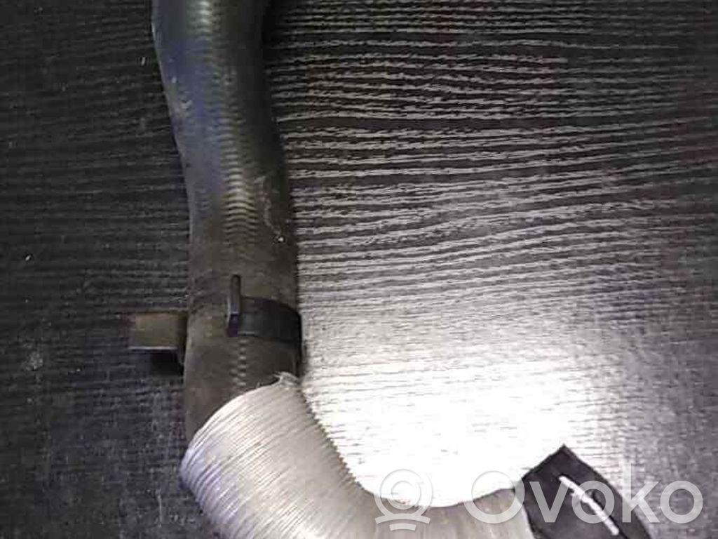 BMW 1 E81 E87 Engine coolant pipe/hose 