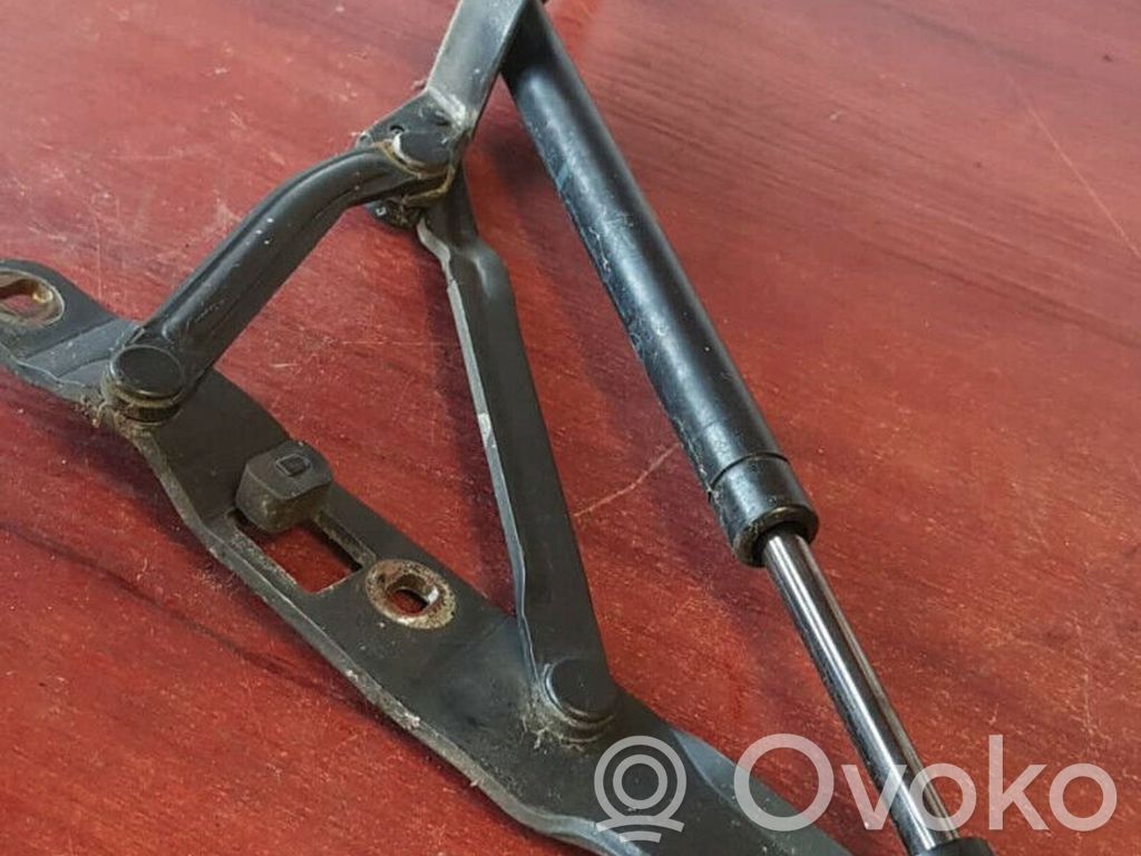BMW 5 E60 E61 Tailgate/trunk/boot hinge 