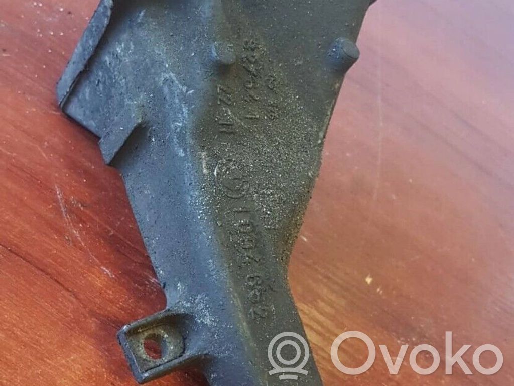BMW 3 E46 Engine mounting bracket 