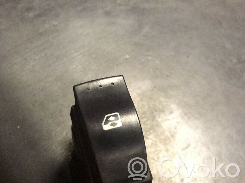 Electric window control switch   060046B