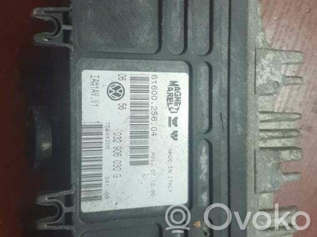 Volkswagen Golf III Engine control unit/module 
