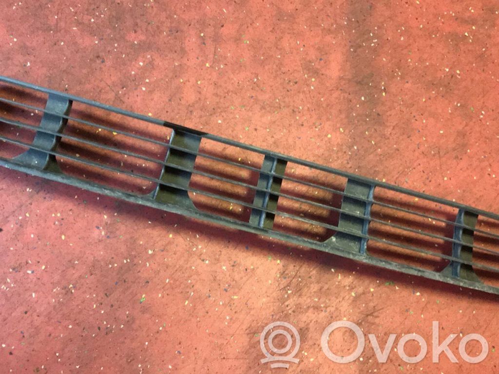 Audi A4 S4 B5 8D Front bumper lower grill 