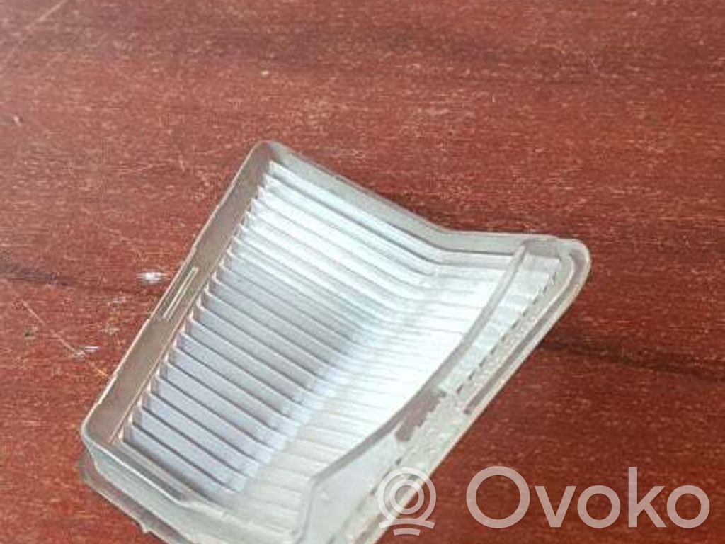 Tail light part   8383099
