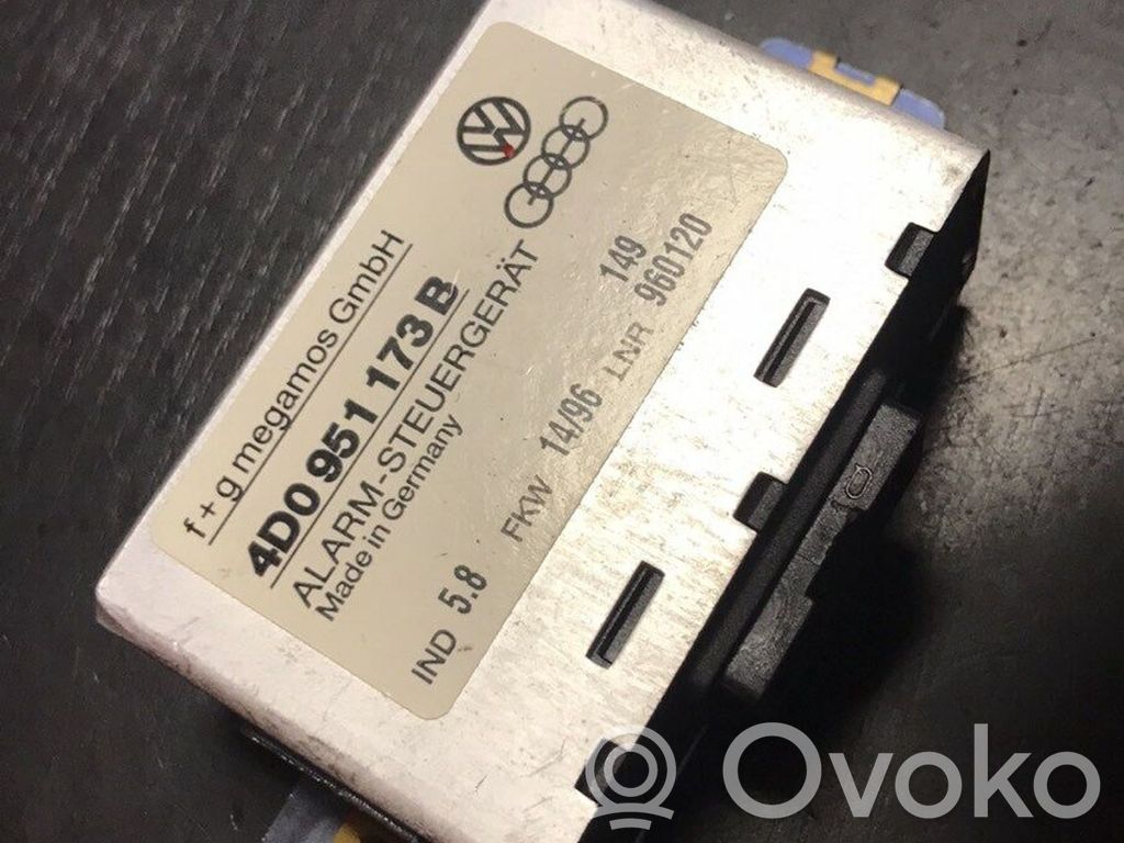 Audi A4 S4 B5 8D Alarm control unit/module 