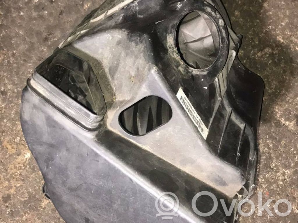 BMW 1 E81 E87 Air filter box 