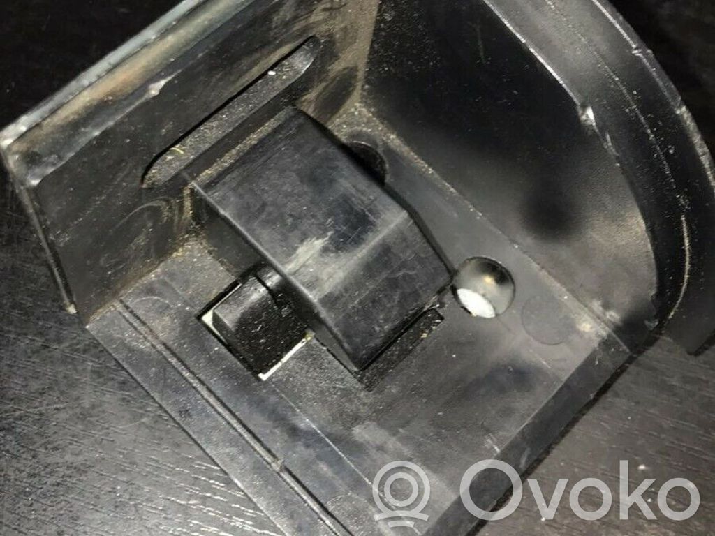 BMW 3 E46 Parcel shelf load cover mount bracket 