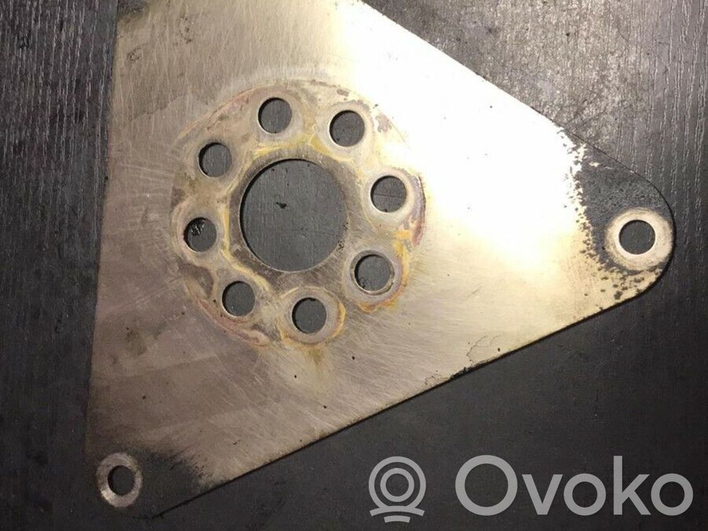 BMW 5 E39 Kita variklio detalė 