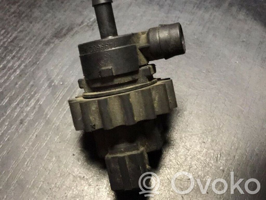 BMW 3 E46 Vacuum valve 